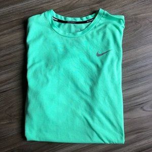 Nike Running Perforated Mesh Back Pocket T Shirt